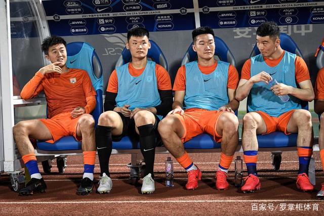 尼克斯陷入风波：新干员与阴阳合同之疑